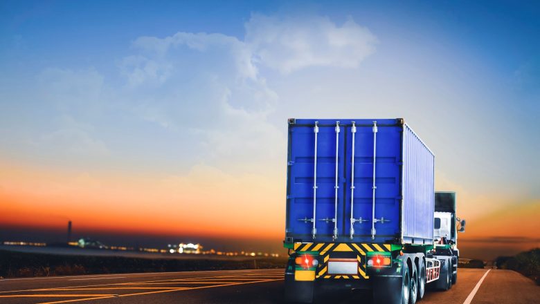 Full Truckload and Less Than Truckload: Which Option Best Fits Your Needs?